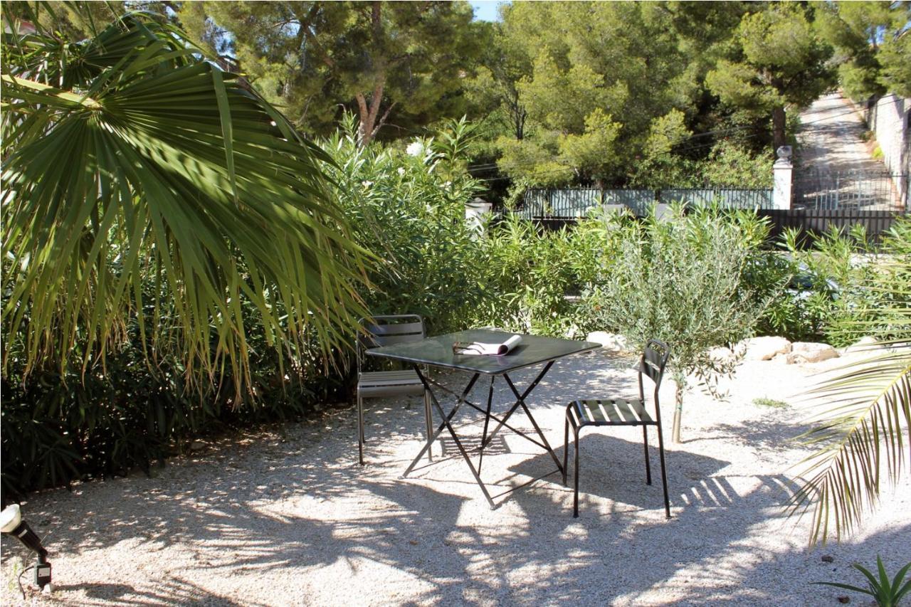 Home Cassis - Maison Les Calanques - Piscine Chauffee A 30C Exterior photo